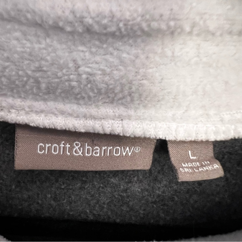 Croft‎ & Barrow Grey Embroidered Chickadee Pullover VNeck Top Large GC - Picture 3 of 7